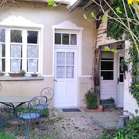 Ferme De L'Art Rural Et Populaire Bed & Breakfast Maillot Dış mekan fotoğraf