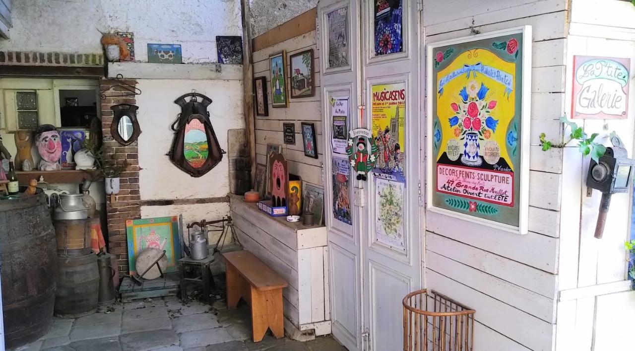 Ferme De L'Art Rural Et Populaire Bed & Breakfast Maillot Dış mekan fotoğraf