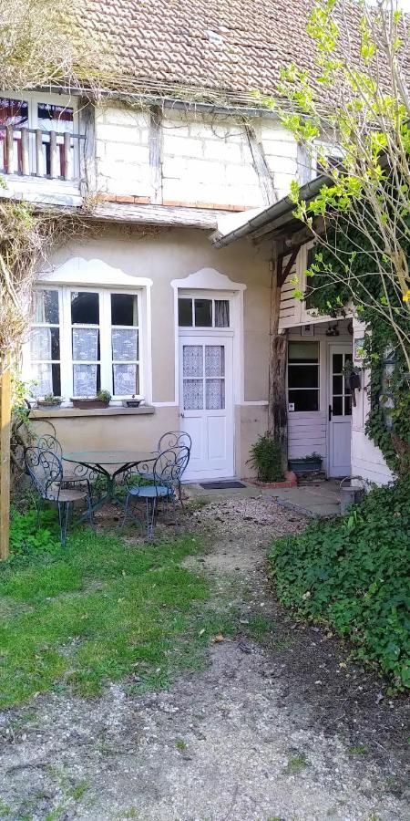 Ferme De L'Art Rural Et Populaire Bed & Breakfast Maillot Dış mekan fotoğraf